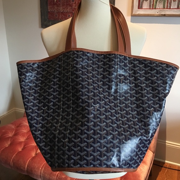 goyard beach bag